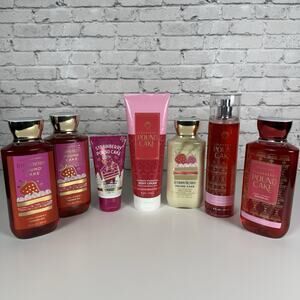 Lot of 7 Bath & Body Works Strawberry Pound Cake Shower Gel, Lotion, Mist